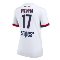 Stroje piłkarskie Paris Saint-Germain Vitinha #17 Koszulka Wyjazdowej dla damskie 2025-26 Krótki Rękaw